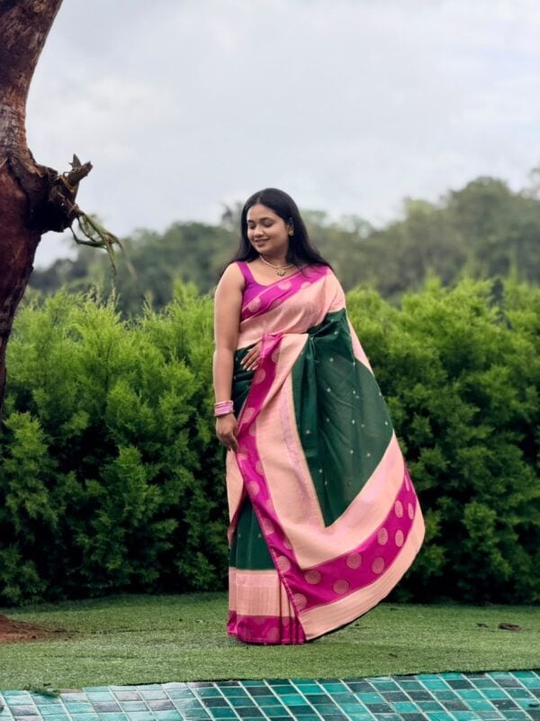 Vanam, Bottle Green Banarasi